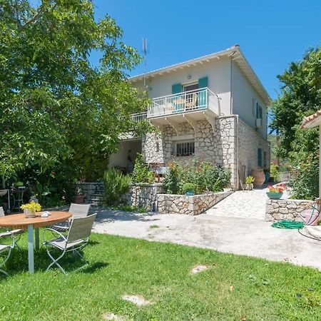 Avelia Blue Apartamento Asprogerakata Exterior foto